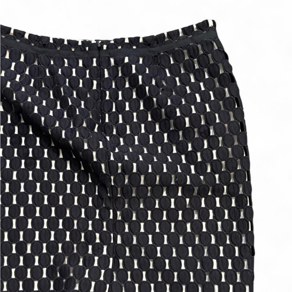 Elegant black and White Women's Skirt - Picture 5 of 5